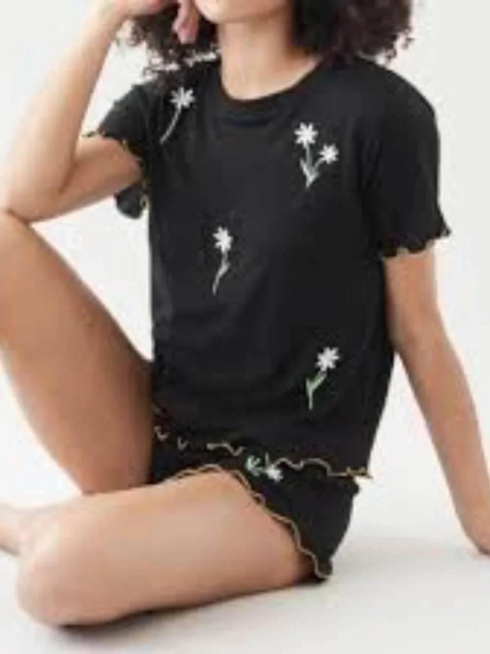 NWT EMERSON ROAD BLACK DAISY SHORT SLV SHORT PJ SET PAJAMA SZ S LOUNGE